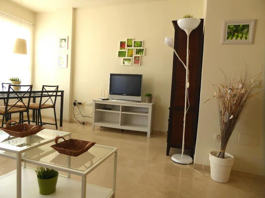 Atico Fresco Y Luminoso Con Aparcamiento Privado Apartman Nerja Kültér fotó