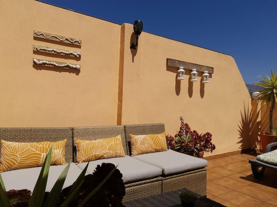 Atico Fresco Y Luminoso Con Aparcamiento Privado Apartman Nerja Kültér fotó