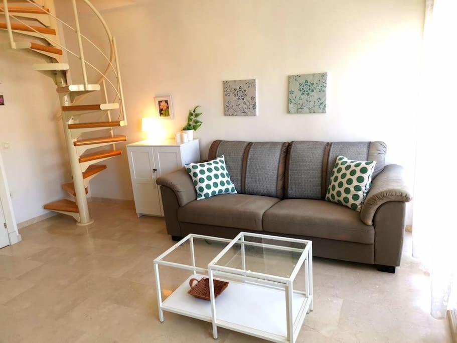 Atico Fresco Y Luminoso Con Aparcamiento Privado Apartman Nerja Kültér fotó