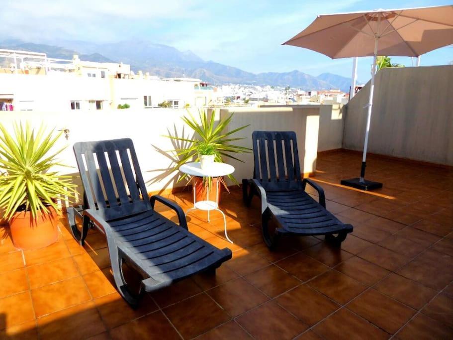 Atico Fresco Y Luminoso Con Aparcamiento Privado Apartman Nerja Kültér fotó
